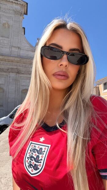 Valentina di rocco  page leaked private photo uncensored HD quality