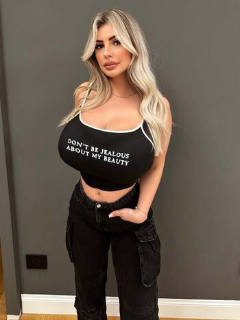 Valentina di rocco  page leaked private photo uncensored HD quality