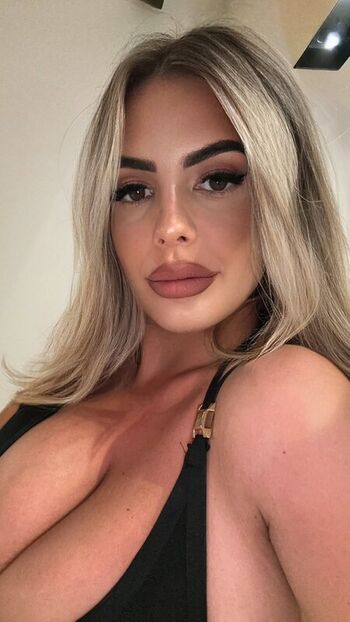 Valentina di rocco leaked private photo uncensored HD quality