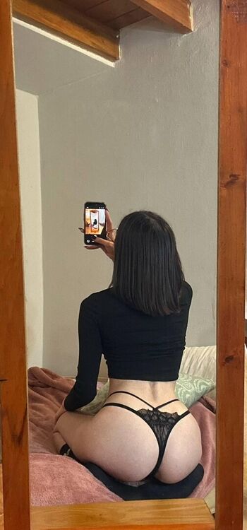 Velvetuproarz page leaked private photo uncensored HD quality