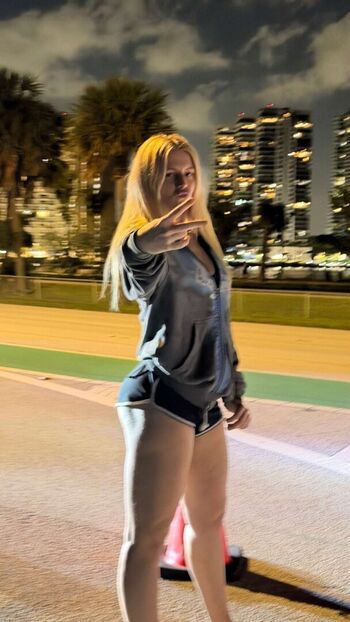 Vera dijkmans  page leaked private photo uncensored HD quality
