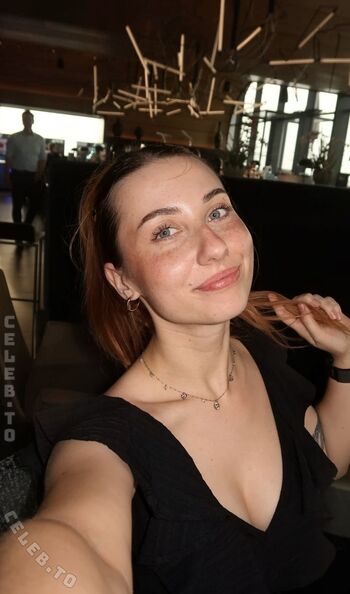 Veylarenee leaked private photo uncensored HD quality