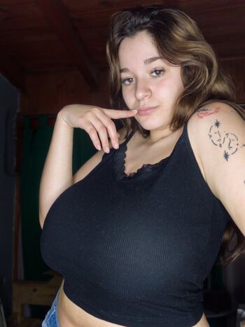 Vickydieci leaked private photo uncensored HD quality