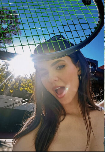 Victoria justice  page leaked private photo uncensored HD quality
