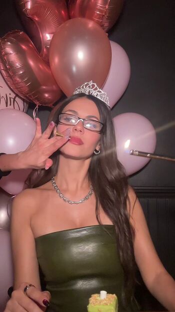 Victoria justice  page leaked private photo uncensored HD quality