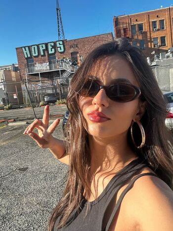 Victoria justice  page leaked private photo uncensored HD quality