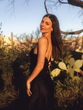 Victoria justice  page leaked private photo uncensored HD quality