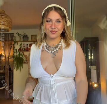 Viky kid page leaked private photo uncensored HD quality