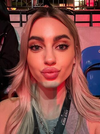 Virtualgemma leaked private photo uncensored HD quality
