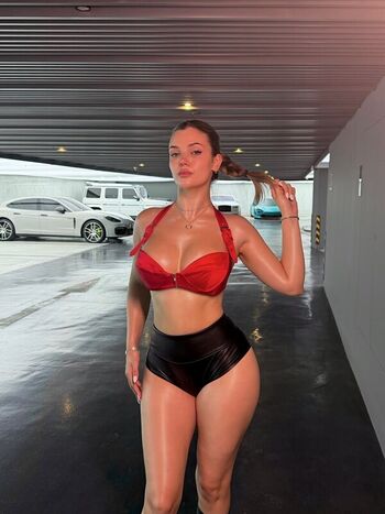 W bery  page leaked private photo uncensored HD quality
