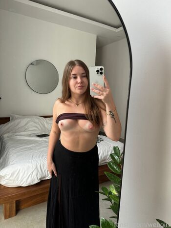 Webgirl leaked private photo uncensored HD quality