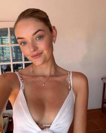 Willow hand  page leaked private photo uncensored HD quality