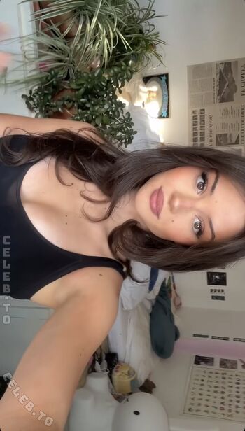 Woistlena page leaked private photo uncensored HD quality