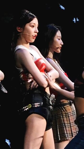Womenk pop page leaked private photo uncensored HD quality