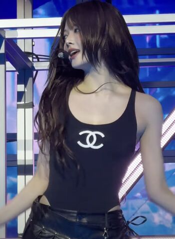 Womenk pop page leaked private photo uncensored HD quality