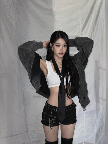 Womenk pop page leaked private photo uncensored HD quality