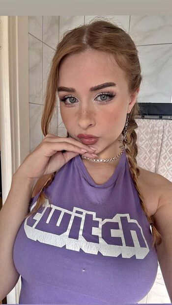 Yaboielina page leaked private photo uncensored HD quality