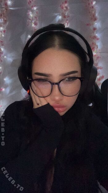 Yasilisches leaked private photo uncensored HD quality