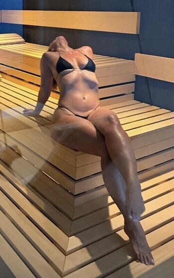 Yesjulz  page leaked private photo uncensored HD quality