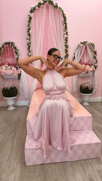 Yesjulz  page leaked private photo uncensored HD quality