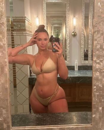 Yesjulz  page leaked private photo uncensored HD quality