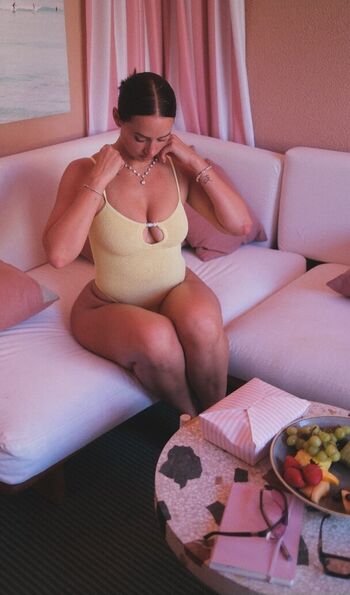 Yesjulz leaked private photo uncensored HD quality