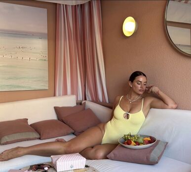 Yesjulz leaked private photo uncensored HD quality