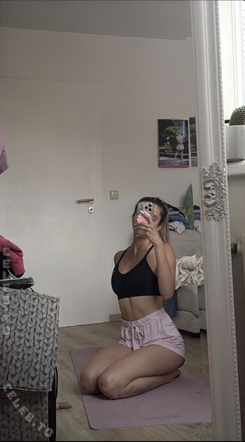 Yonca leaked private photo uncensored HD quality