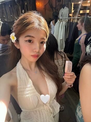 Yong sim nie leaked private photo uncensored HD quality