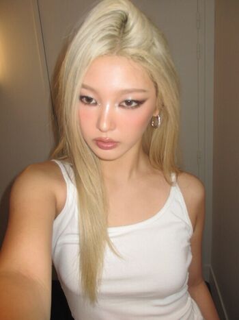 Yoonchae page leaked private photo uncensored HD quality