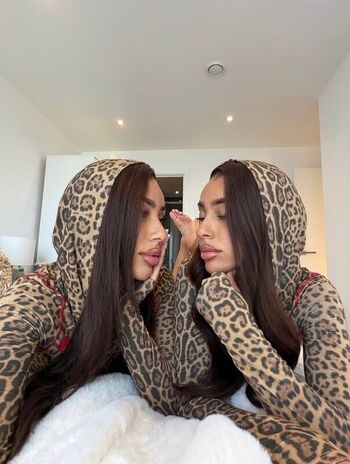 Yourtwinss leaked private photo uncensored HD quality