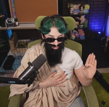Yungelderberry  page leaked private photo uncensored HD quality