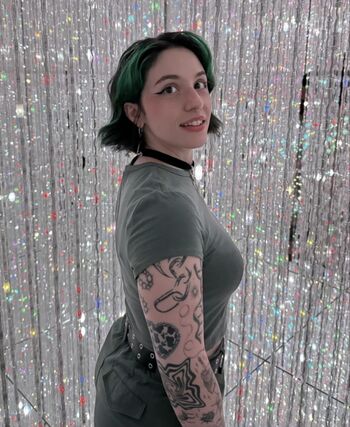 Yungelderberry  page leaked private photo uncensored HD quality