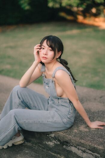 Yunjing saehun page leaked private photo uncensored HD quality