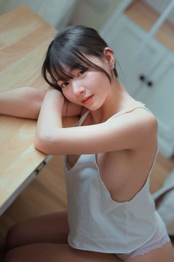 Yunjing saehun page leaked private photo uncensored HD quality