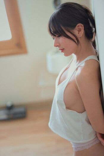 Yunjing saehun page leaked private photo uncensored HD quality