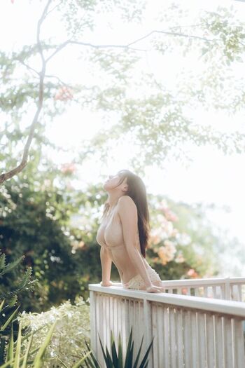 Yunjing saehun page leaked private photo uncensored HD quality