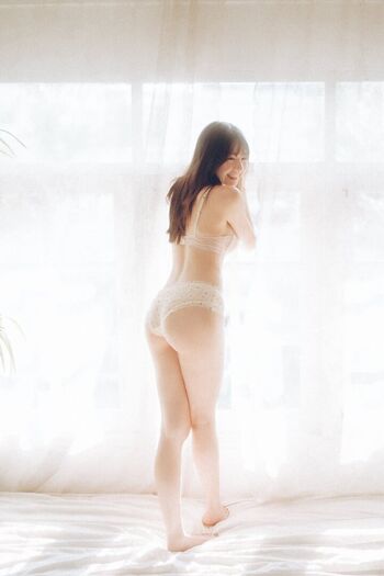 Yunjing saehun page leaked private photo uncensored HD quality