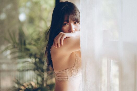 Yunjing saehun page leaked private photo uncensored HD quality