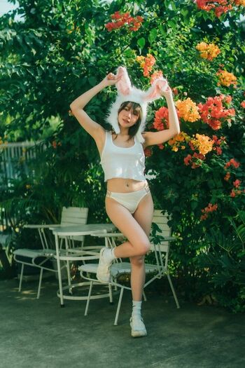 Yunjing saehun page leaked private photo uncensored HD quality