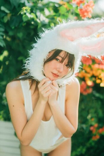 Yunjing saehun page leaked private photo uncensored HD quality