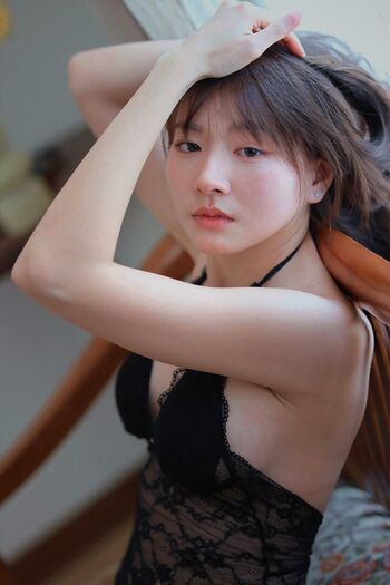 Yunjing saehun page leaked private photo uncensored HD quality