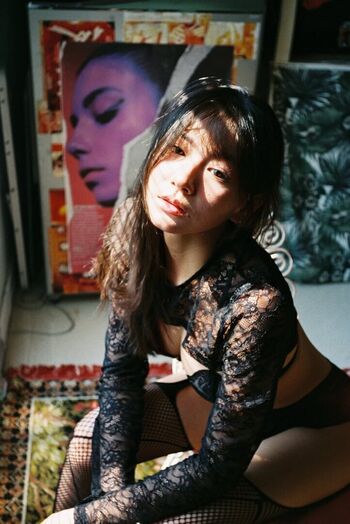 Yunjing saehun page leaked private photo uncensored HD quality