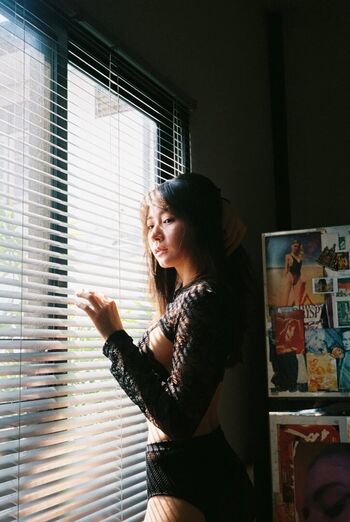 Yunjing saehun page leaked private photo uncensored HD quality