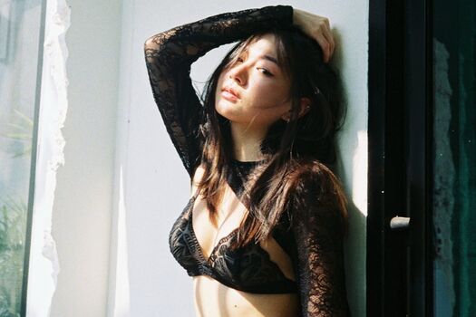 Yunjing saehun page leaked private photo uncensored HD quality
