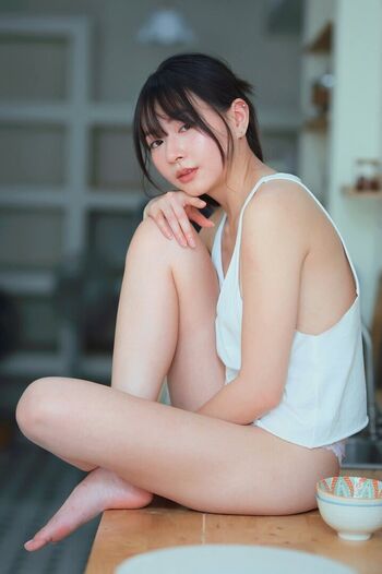 Yunjing saehun page leaked private photo uncensored HD quality