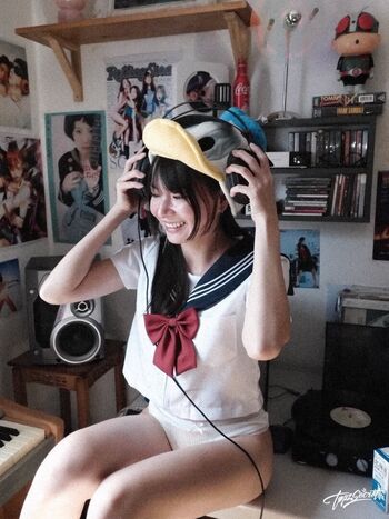Yunjing saehun page leaked private photo uncensored HD quality
