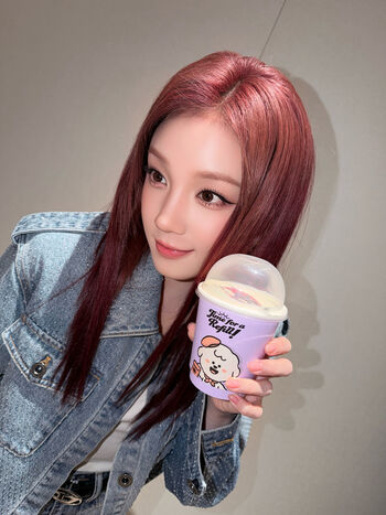 Yuqi page leaked private photo uncensored HD quality