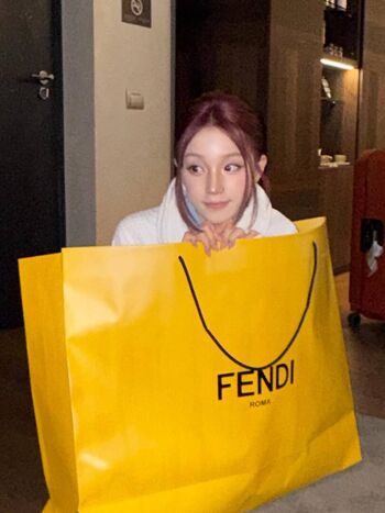 Yuqi page leaked private photo uncensored HD quality