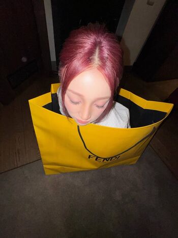 Yuqi page leaked private photo uncensored HD quality